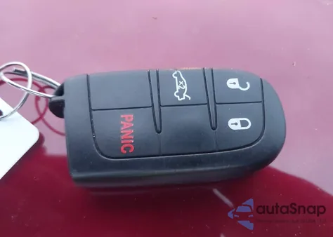 2018 Dodge Challenger Sxt Plus z USA, uszkodzony, nr VIN 2C3CDZAGXJH322695